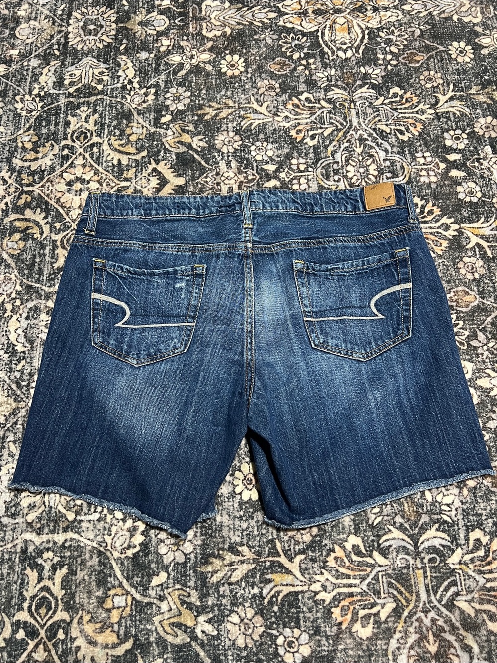 American Eagle Outfitters Blue Distressed Denim Shorts - Picture 2 of 3